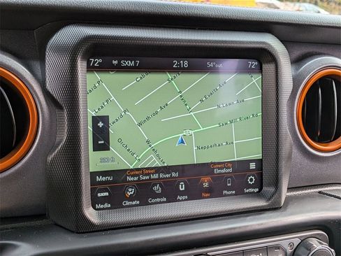 Certified 2022 Jeep Gladiator Mojave w/ LED Lighting Group image 16