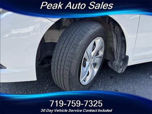 Used 2013 Honda Civic LX image 9