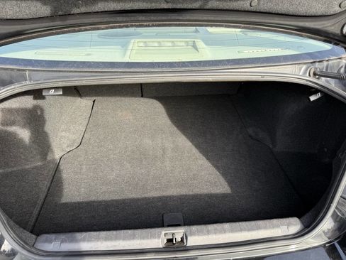 Used 2010 Subaru Legacy 2.5i Limited image 10