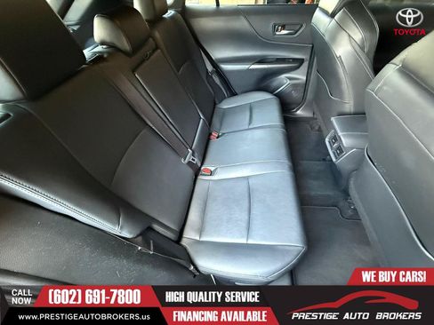Used 2023 Toyota Venza XLE AWD/4WD image 34