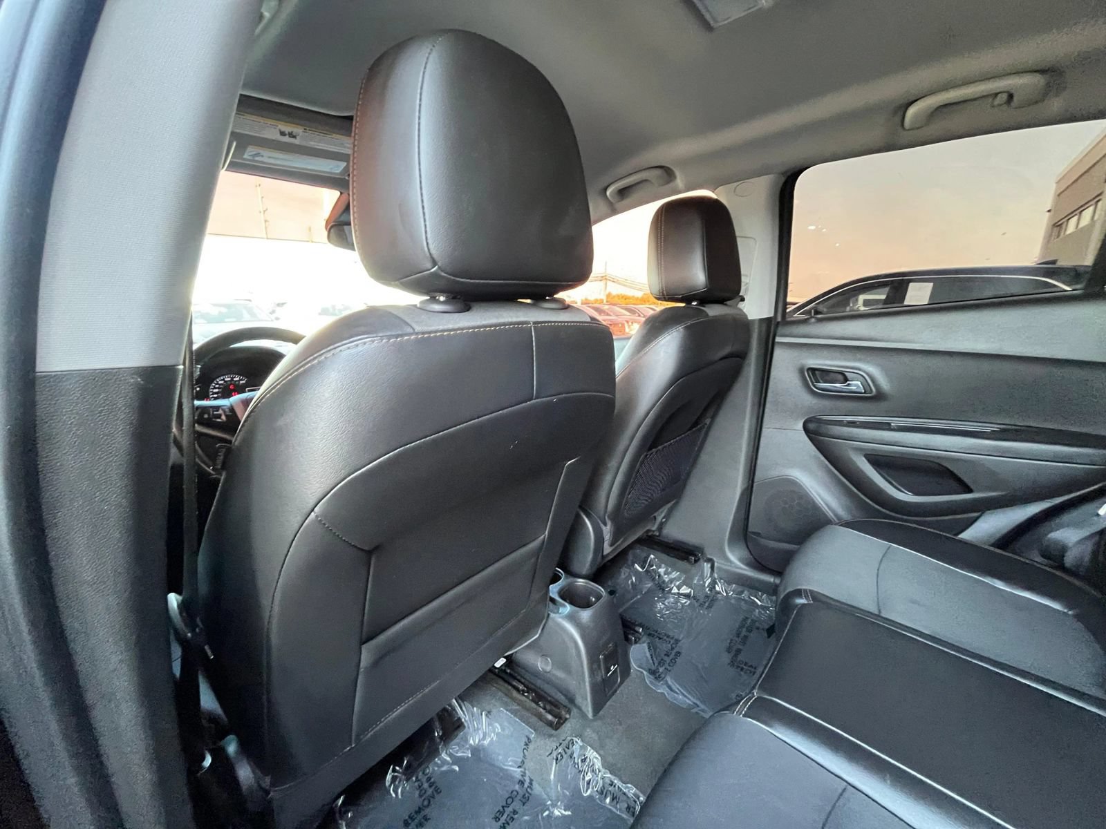 Used 2018 Chevrolet Trax LT w/ Redline Edition FWD image 37