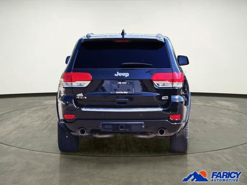 Used 2019 Jeep Grand Cherokee Overland AWD/4WD image 3