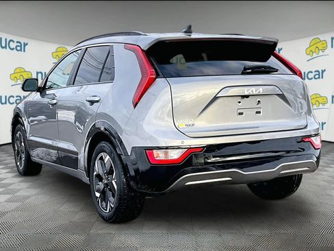 Used 2023 Kia Niro Wind w/ Wind Preserve Package image 4