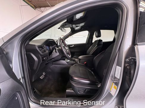 Used 2024 Ford Escape ST-Line w/ Tech Pack #1 FWD image 12