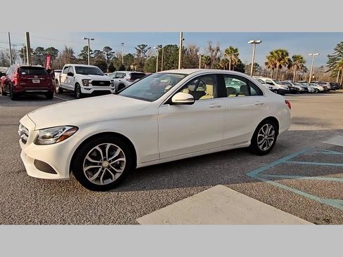 Used 2016 Mercedes-Benz C 300 Sedan image 25