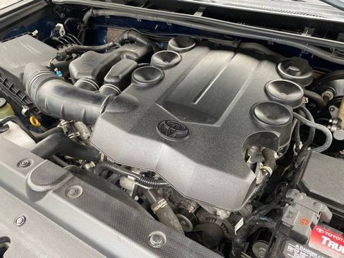 Used 2021 Toyota 4Runner SR5 image 13