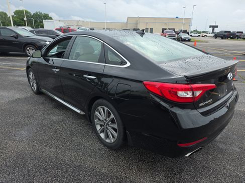 Used 2016 Hyundai Sonata Limited w/ Cargo Package FWD image 6