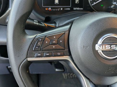 Used 2023 Nissan Kicks SV image 19
