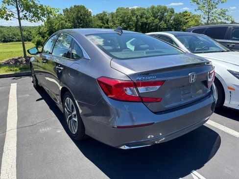 Used 2019 Honda Accord Hybrid image 4