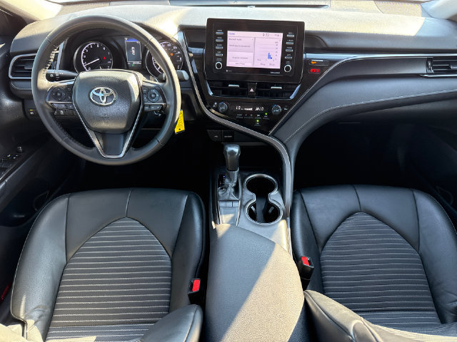 Used 2024 Toyota Camry SE FWD image 11