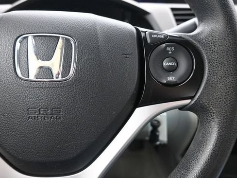 Used 2012 Honda Civic Hybrid Sedan image 27
