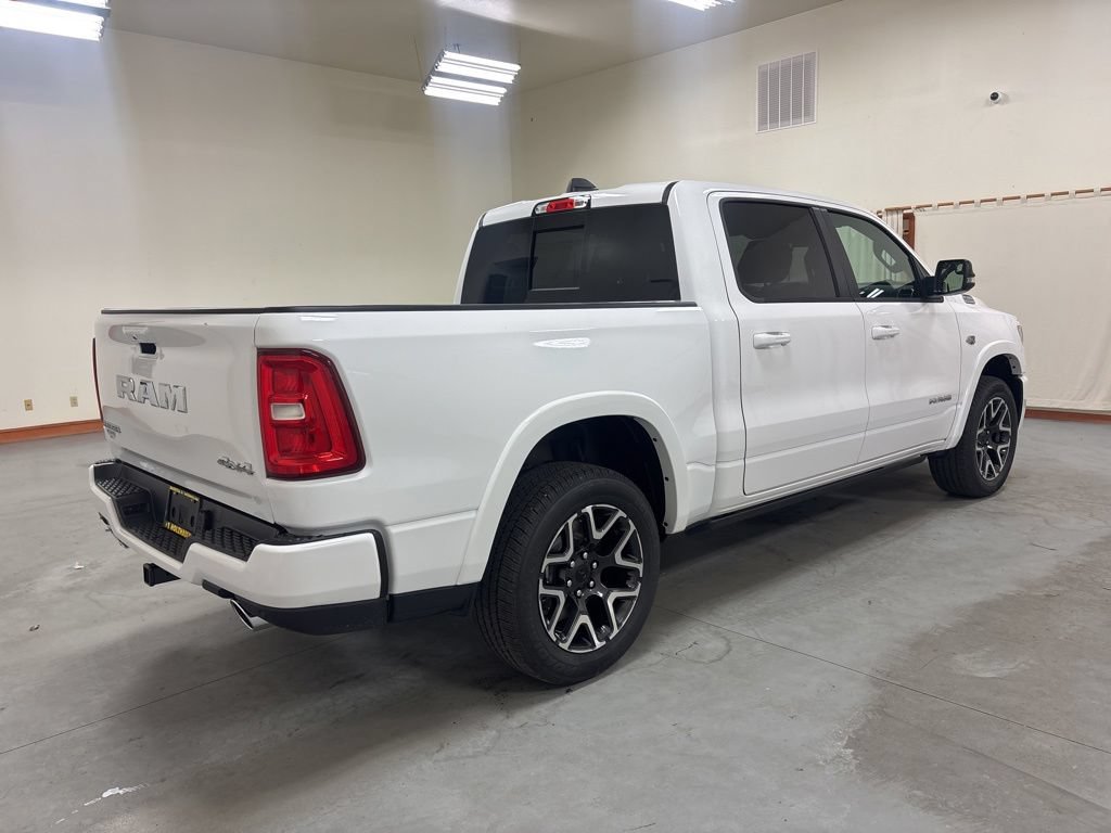New 2026 RAM 1500 Laramie w/ Laramie Preferred Package AWD/4WD image 8