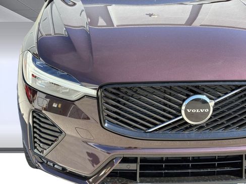 New 2026 Volvo XC60 B5 Core w/ Climate Package image 22