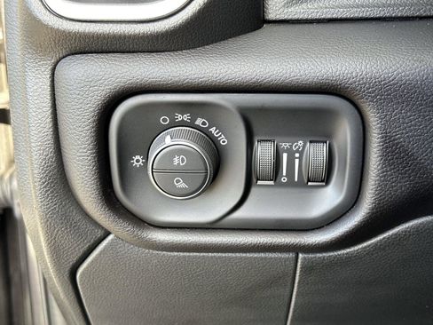 Used 2023 RAM 2500 Laramie image 32