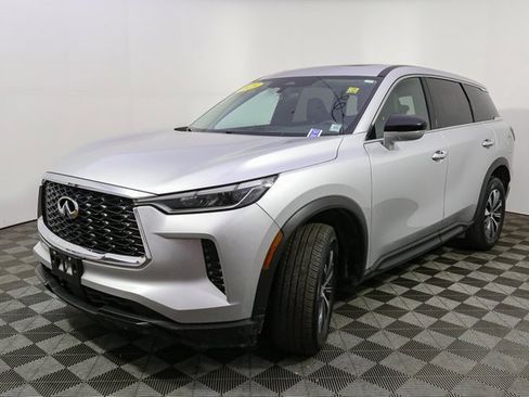 Used 2023 INFINITI QX60 Pure image 5