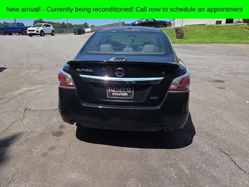 Used 2015 Nissan Altima 2.5 S w/ Special Edition Package FWD image 6