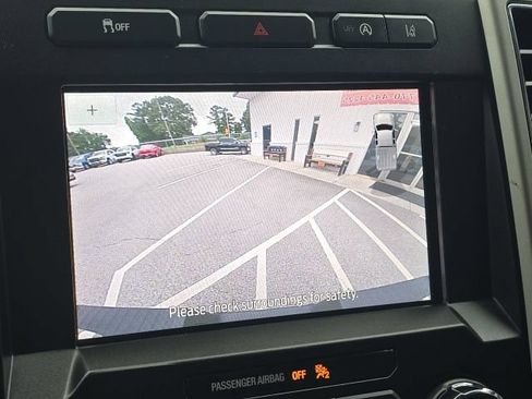 Used 2020 Ford F150 Lariat w/ Equipment Group 501A Mid AWD/4WD image 34