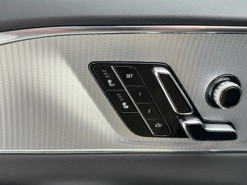Used 2024 Cadillac Lyriq Tech w/ Driver Assist Package AWD/4WD image 20