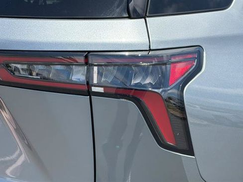 New 2026 Chevrolet Equinox LT w/ Convenience Package II FWD image 33