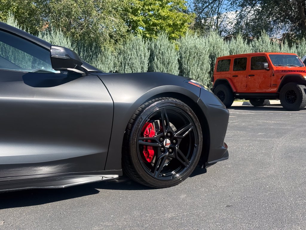 Used 2022 Chevrolet Corvette Stingray Coupe w/ Battery Protection Package RWD image 7