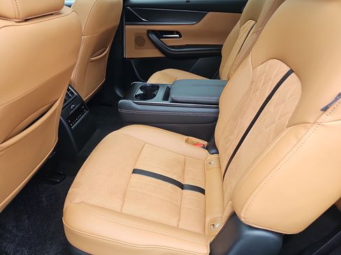 Certified 2025 MAZDA CX-90 3.3 Turbo S w/ Premium Plus image 35