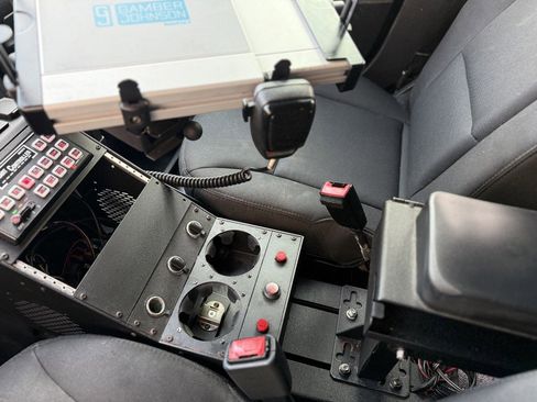 Used 2018 Ford Explorer 4WD Police Interceptor image 11