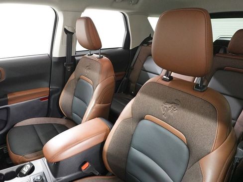 Used 2025 Ford Bronco Sport Outer Banks w/ Outer Banks Tech Package+ image 12