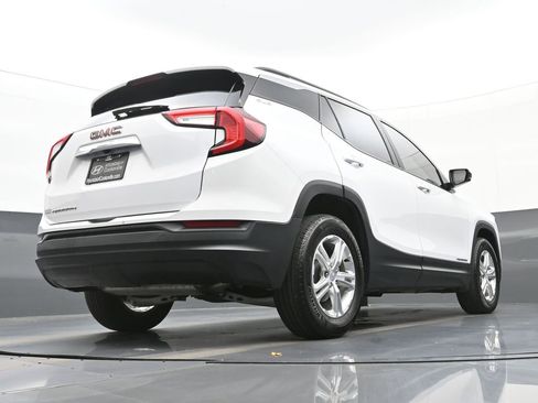 Used 2023 GMC Terrain SLE w/ Driver Convenience Package image 44