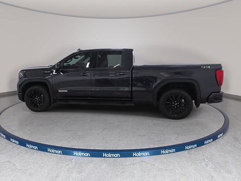 Used 2024 GMC Sierra 1500 Elevation w/ Elevation Premium Package AWD/4WD image 9