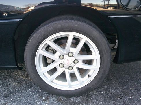 Used 2002 Chevrolet Camaro Z28 w/ SS Performance/Appearance Pkg image 39