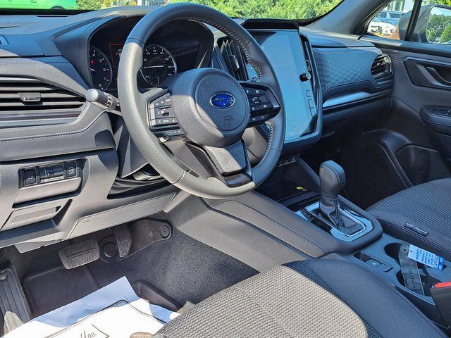 Certified 2025 Subaru Forester Premium w/ Convenience Package #1 AWD/4WD image 9