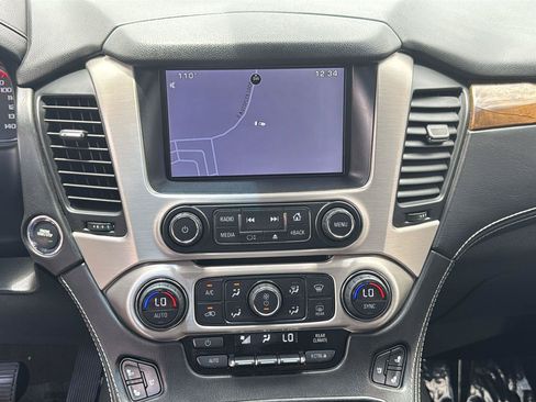 Used 2015 GMC Yukon Denali w/ Premium Package RWD image 15