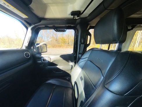 Used 2021 Jeep Wrangler Unlimited Sahara w/ Cold Weather Group image 57