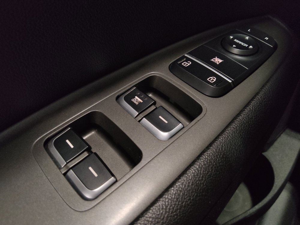 Used 2020 Kia Optima LX FWD image 27