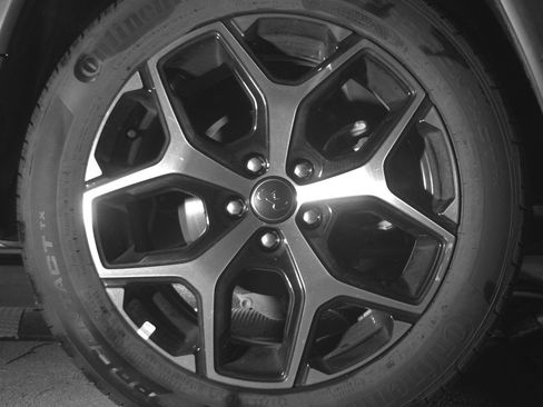 Used 2025 Jeep Compass Limited image 15