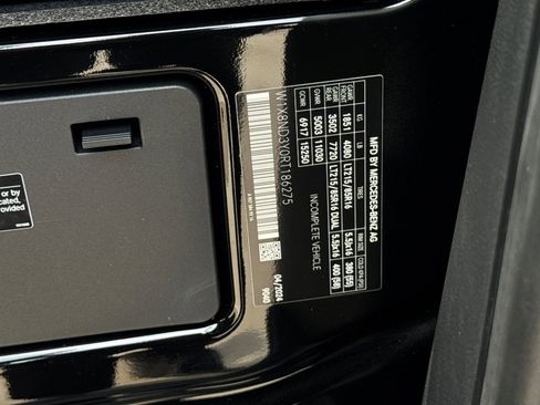 Used 2024 Mercedes-Benz Sprinter 3500 image 34