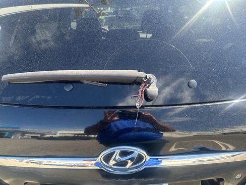 Used 2005 Hyundai Tucson 4WD image 13
