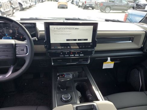 New 2026 GMC Hummer EV 4x4 Crew Cab image 15