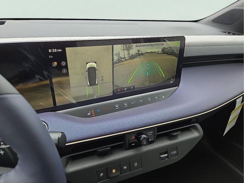 New 2026 Nissan Leaf Platinum+ image 16