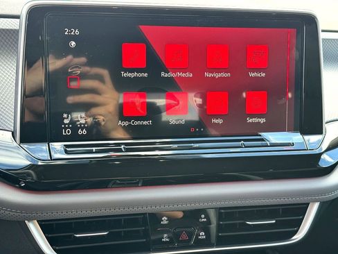 New 2026 Volkswagen Atlas Peak Edition AWD/4WD image 15