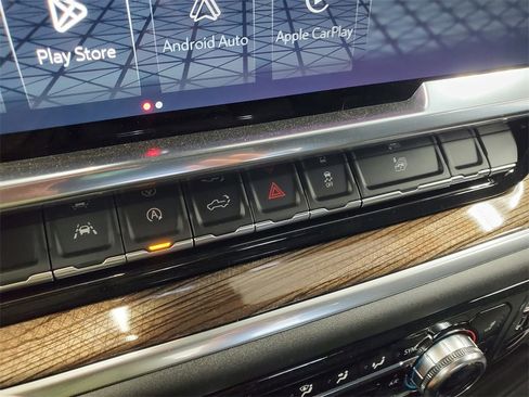 New 2026 GMC Sierra 1500 Elevation image 23