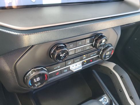 Used 2023 Ford Bronco Outer Banks image 29