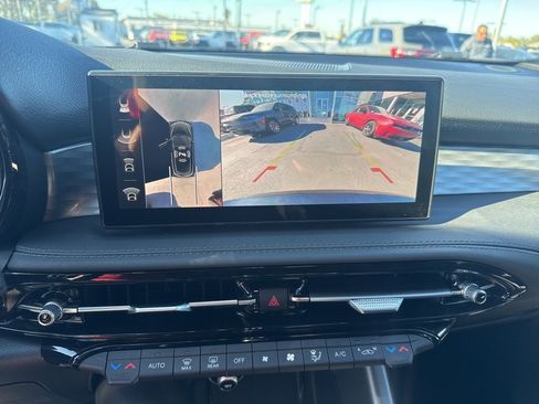 Used 2024 Alfa Romeo Tonale Ti image 21