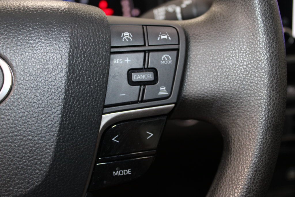 Used 2025 Toyota Camry LE FWD image 27