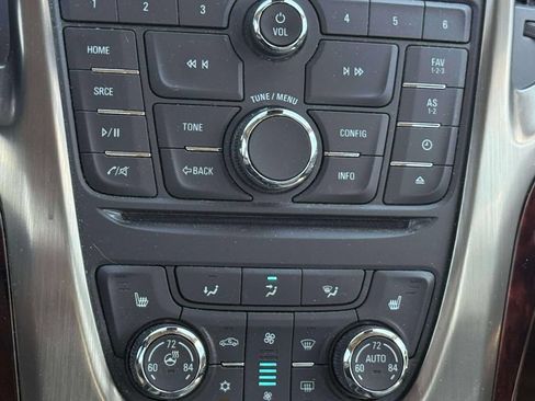 Used 2014 Buick Verano Leather FWD image 20