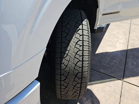 New 2025 Ford F150 XLT w/ Equipment Group 302A MID image 36