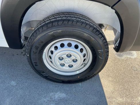 Used 2024 RAM ProMaster 2500 image 14