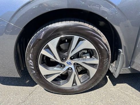 Used 2025 Subaru Legacy Premium AWD/4WD image 29