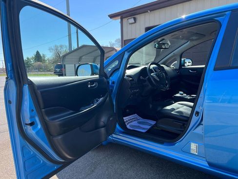 Used 2014 Nissan Leaf SL w/ Premium Package image 33
