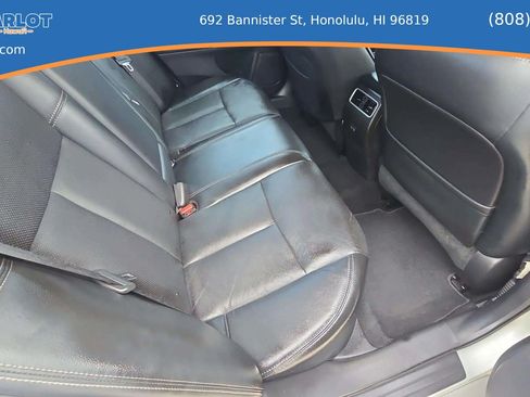 Used 2017 Nissan Altima 2.5 SL w/ 2.5 Technology Package FWD image 9